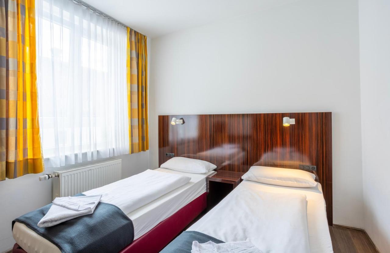 Jaeger'S Munich Hostel Exterior photo