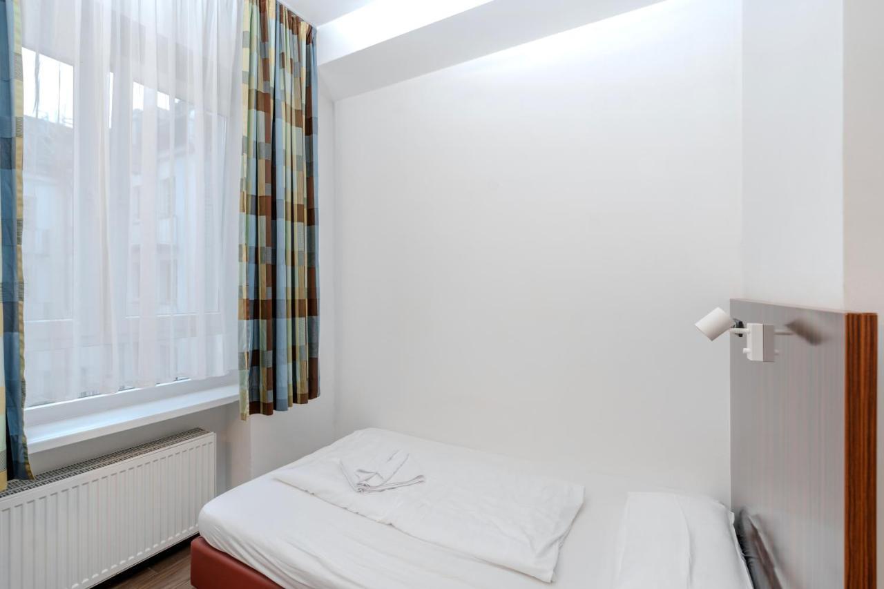Jaeger'S Munich Hostel Exterior photo